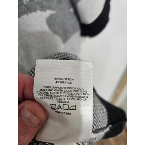 Express Mens Floral Knit Button Down Polo Shirt Black Grey Tropical Leaf Large - Picture 5 of 6